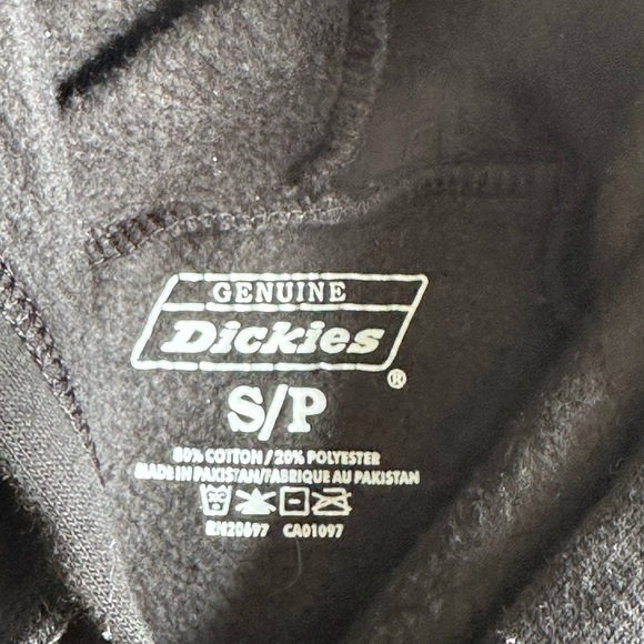Men’s/ women’s size small black dickies hoodie - Picture 2 of 2